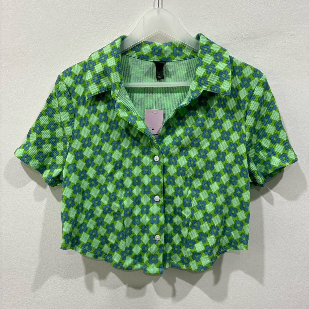 NWT Wild Fable Green & Blue 💚💙🌼 Flower Power Crop Button Down Top Shirt XL